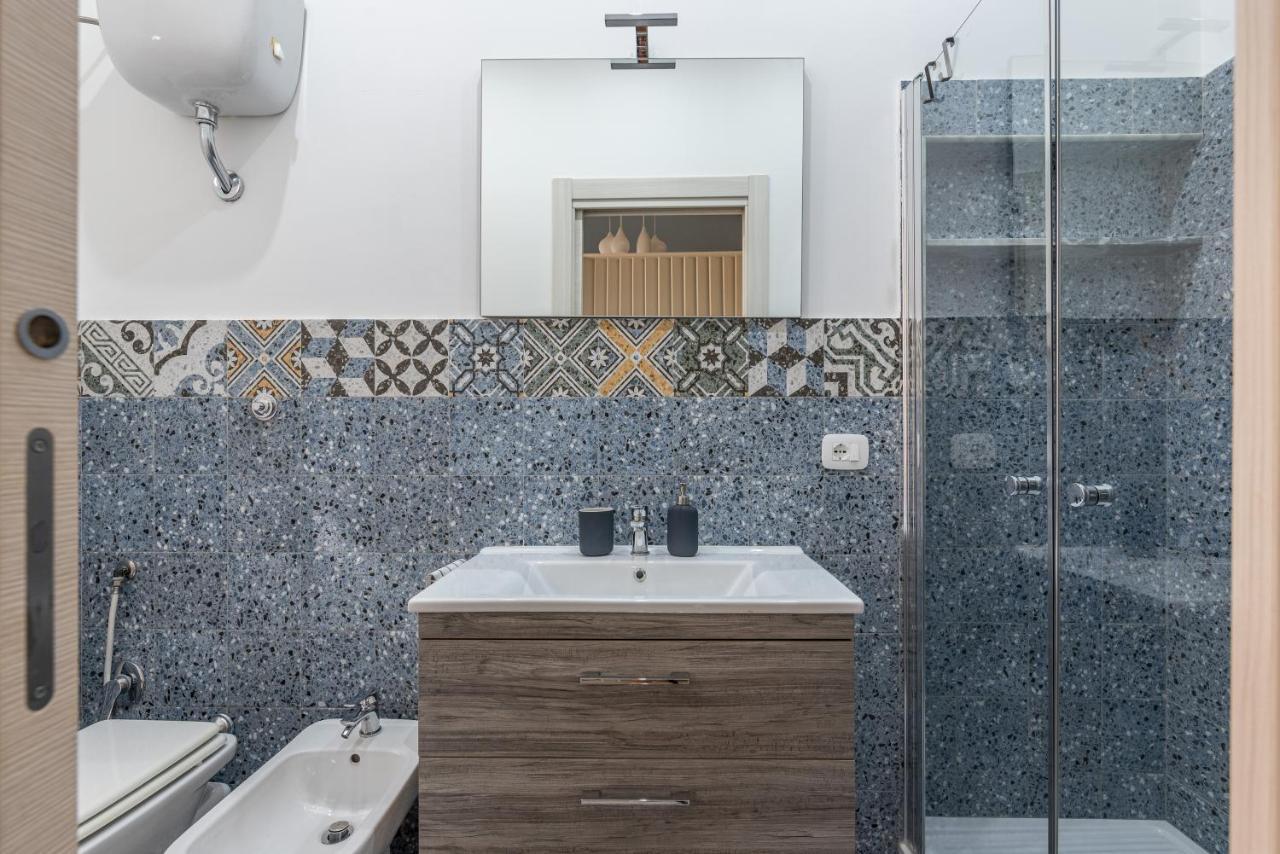 Vetriera 22 Apartment Palermo Bagian luar foto